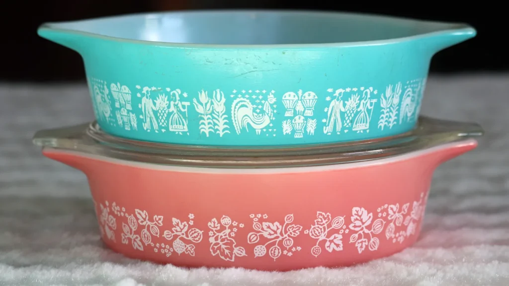 vintage pyrex cookware